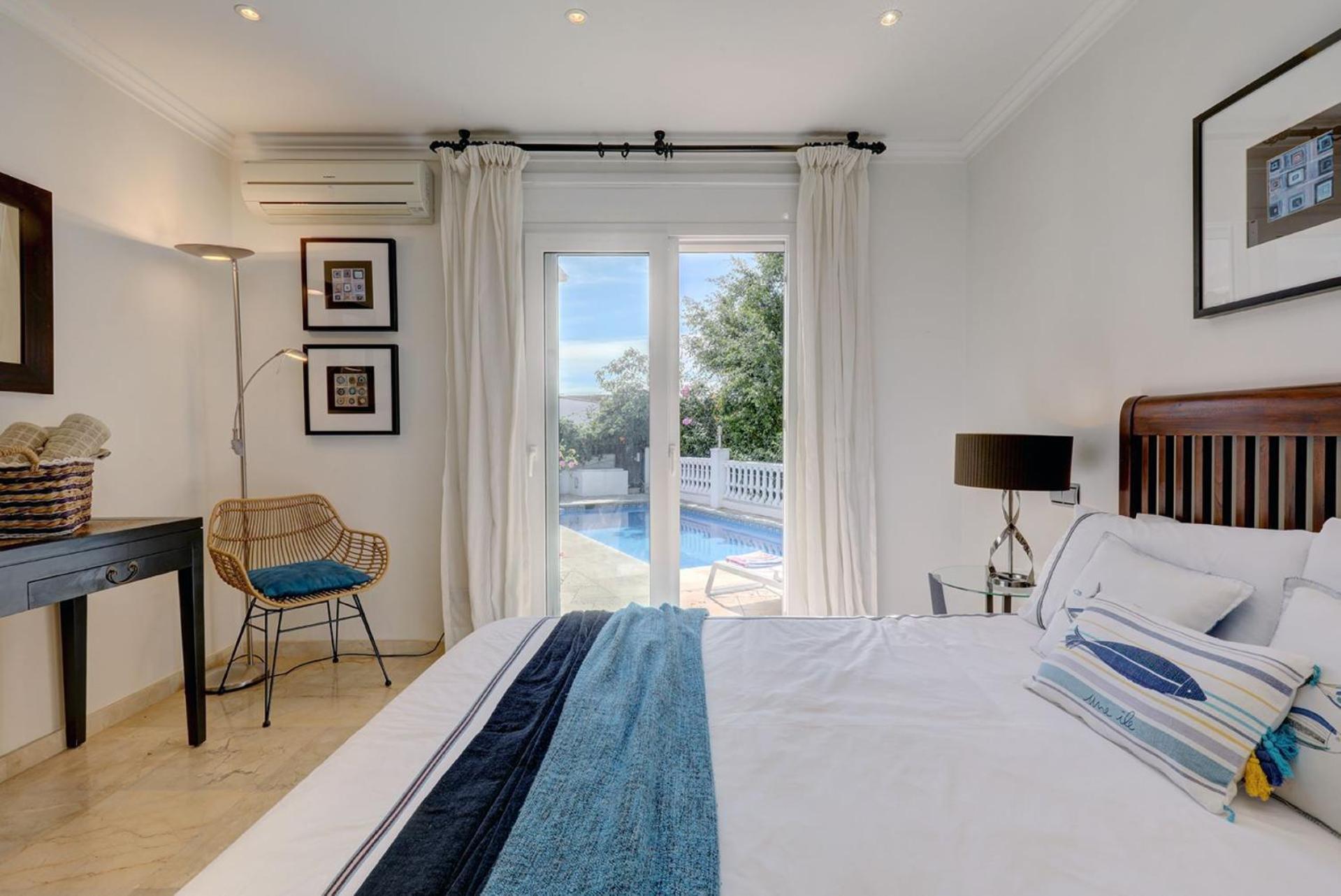 Private Villa, Heated Pool Puerto Banus * Marbella