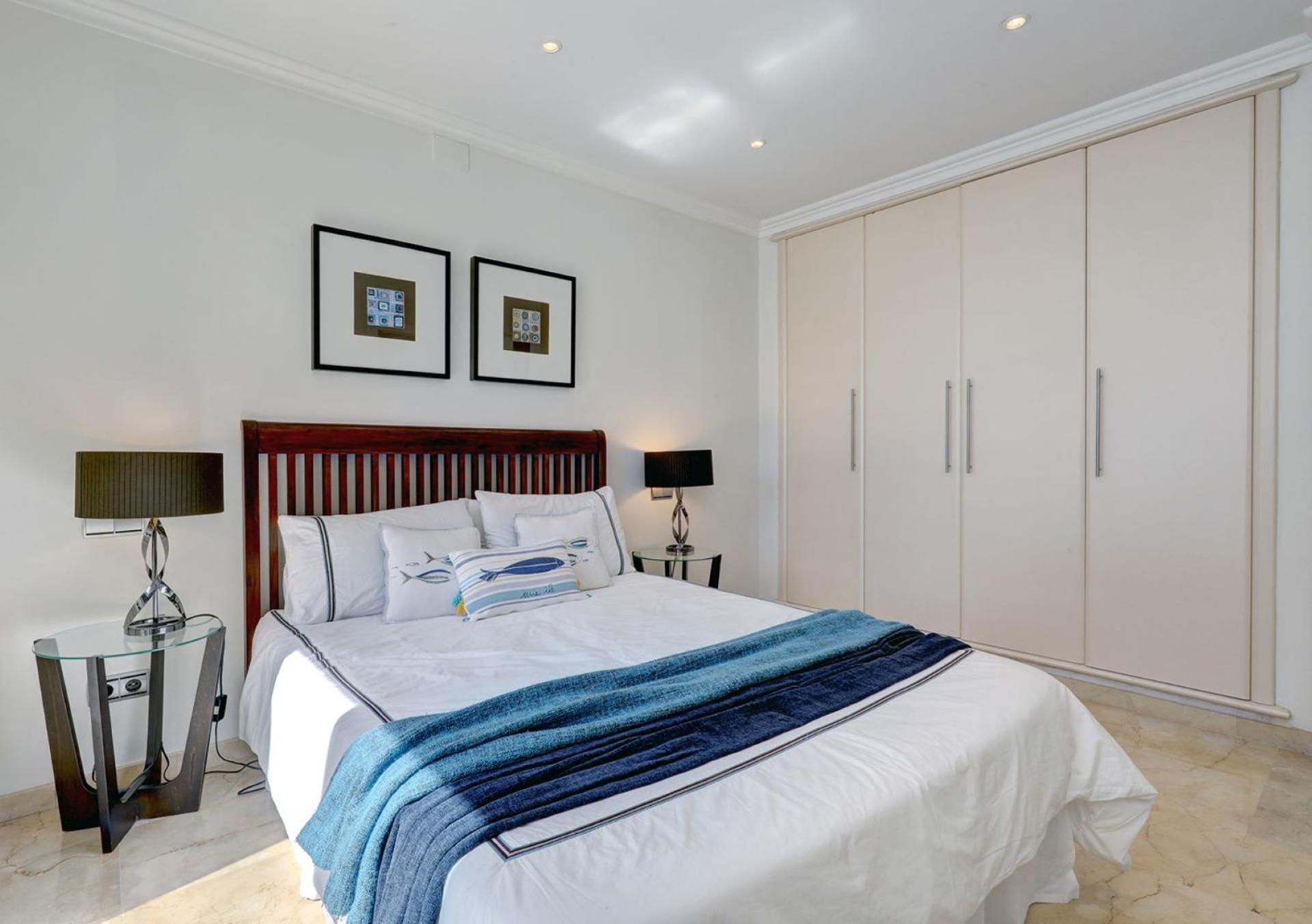 Private Villa, Heated Pool Puerto Banus Villa